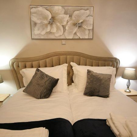 Denise Luxury Apartment-Centre Of Athens,Kolonaki Exterior photo